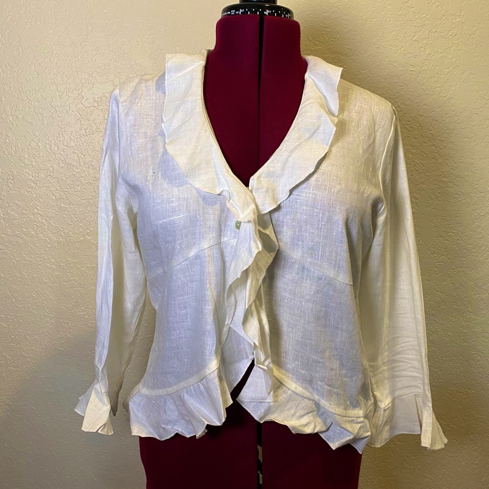 Comfy | White Mid Sleeve Frilly Button Up Blouse L ⛅️🌾✨